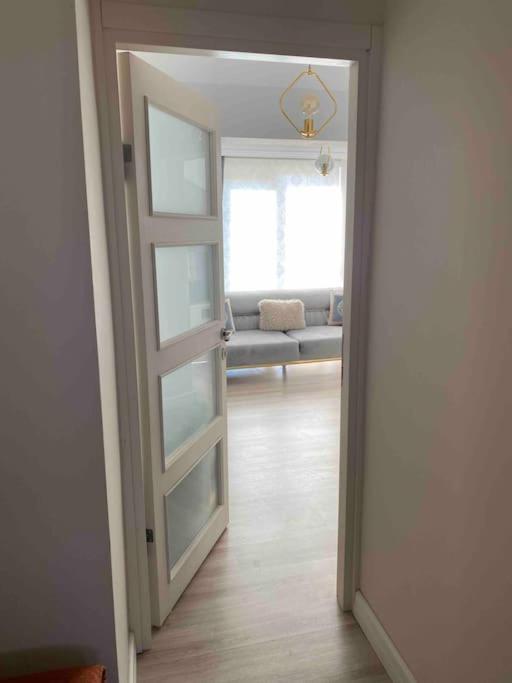 Sehir Merkezinde,Dublex Apartman チャナッカレ エクステリア 写真